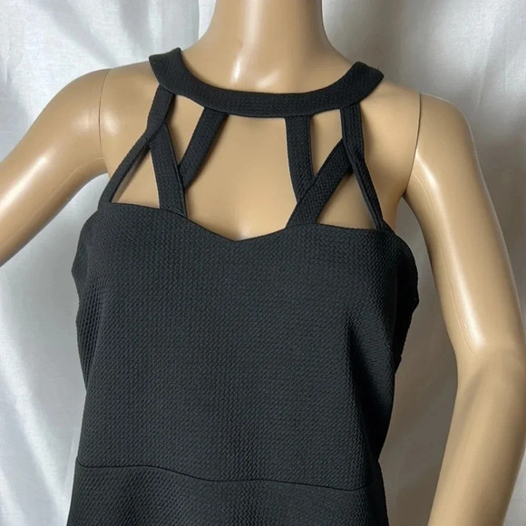 black  dress,
Cut out,fit& flare,event,dark romantic,whimsigoth,feminine - Picture 3 of 9